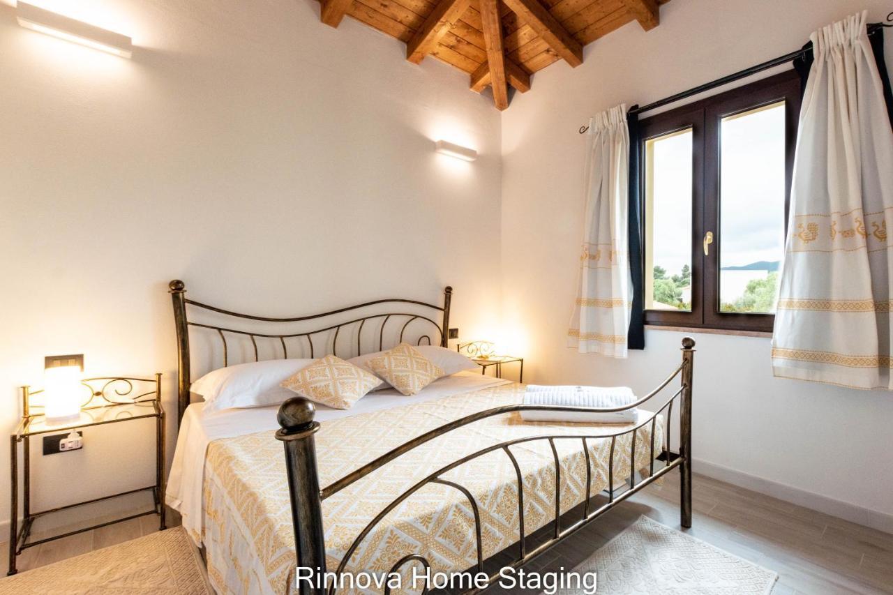 Villa Vitto - Sleep & Go Capoterra Buitenkant foto